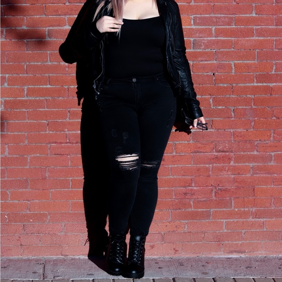 Black Leather Lace up Boots - Picture 3 of 6